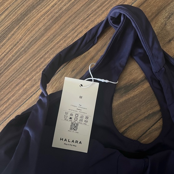 Halara activity dress with pockets - Picture 7 of 7